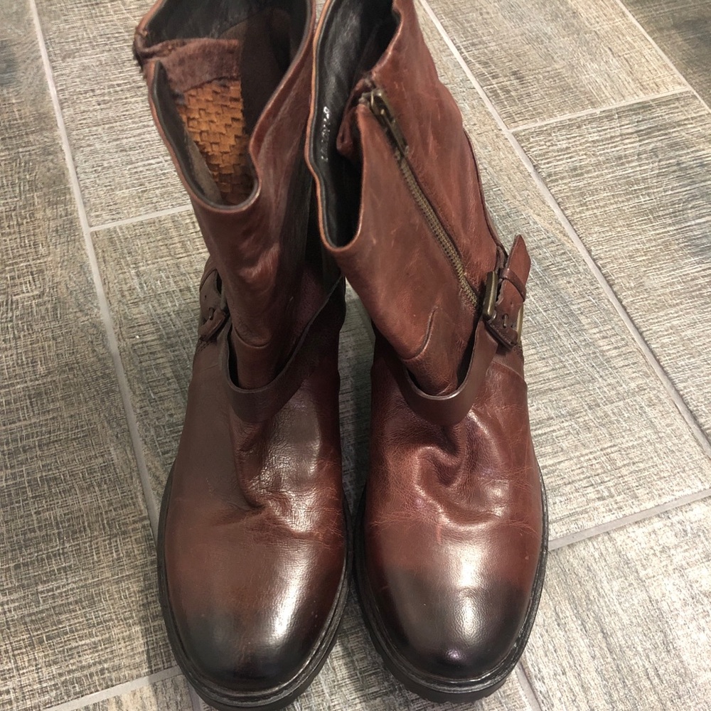 [Adam Tucker] Leather Boots - Picture 3 of 10